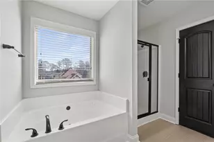 400 Autumn Bluff Dr, Lawrenceville, GA 30044 - Photo 25