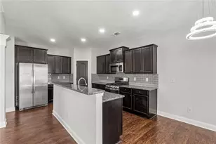 400 Autumn Bluff Dr, Lawrenceville, GA 30044 - Photo 9