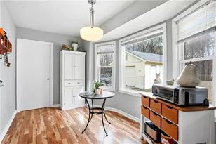 2572 Plum St, Snellville, GA 30078 - Photo 11