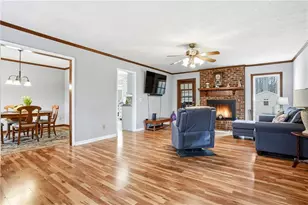 2572 Plum St, Snellville, GA 30078 - Photo 3