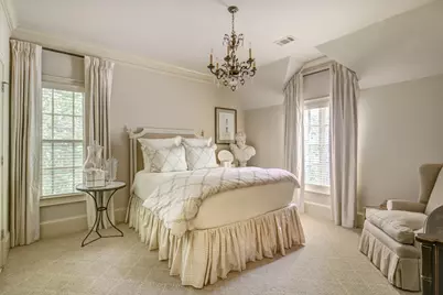 1005 Heards Ferry Road, Atlanta, GA 30328 - Photo 13