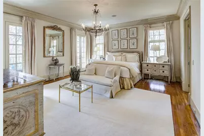 1005 Heards Ferry Road, Sandy Springs, GA 30328 - Photo 7