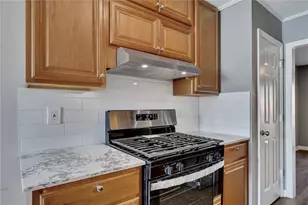 1704 Cedar Bluff Way, Marietta, GA 30062 - Photo 15