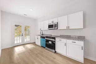 4410 Ross Estates Ct, Snellville, GA 30039 - Photo 9