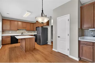 1186 Lake Point Way, Suwanee, GA 30024 - Photo 9