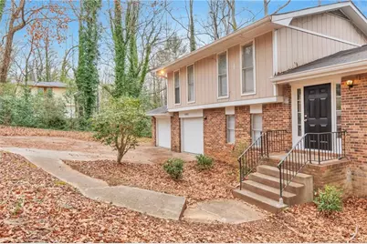 5900 Simone Drive, Stone Mountain, GA 30087 - Photo 7