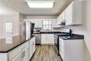 2278 Cherokee Valley Cir, Lithonia, GA 30058 - Photo 11