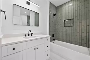 1046 Mayson Turner Rd NW, Atlanta, GA 30314 - Photo 31