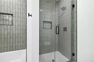 1046 Mayson Turner Rd NW, Atlanta, GA 30314 - Photo 33