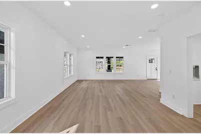 1046 Mayson Turner Road NW, Atlanta, GA 30314 - Photo 13