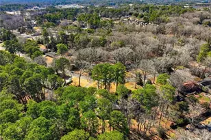 2297 Lavista Woods Dr, Tucker, GA 30084 - Photo 9