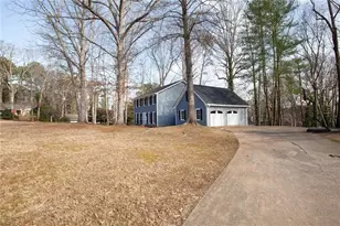 4782 Hill Ct NE, Roswell, GA 30075 - Photo 9