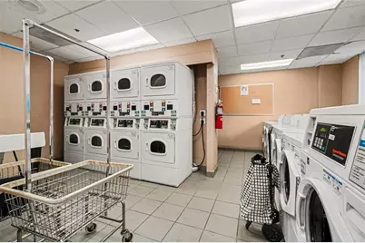 2870 Pharr Court NW #1806, Atlanta, GA 30305 - Photo 33