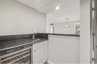 2870 Pharr Court NW #1806, Atlanta, GA 30305 - Photo 11
