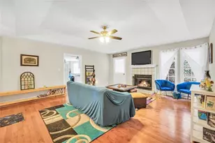 31 Willow Creek Dr, Locust Grove, GA 30248 - Photo 3