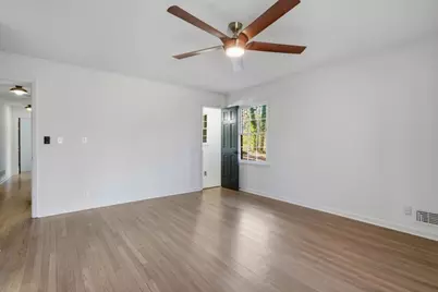 2751 Cedarbrook Drive, Marietta, GA 30066 - Photo 25