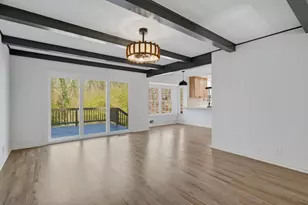 2751 Cedarbrook Dr, Marietta, GA 30066 - Photo 9