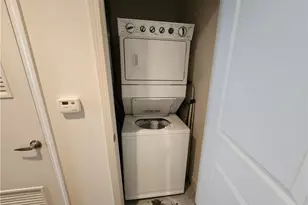 44 Peachtree Pl NE, Atlanta, GA 30309 - Photo 11