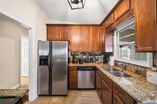 109 Spruell Springs Rd, Atlanta, GA 30342 - Photo 9