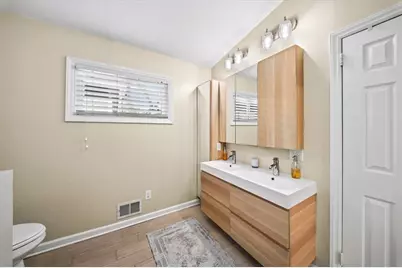 109 Spruell Springs Road, Atlanta, GA 30342 - Photo 15