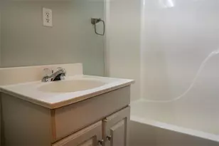 724 Earl North Rd, Newnan, GA 30263 - Photo 13