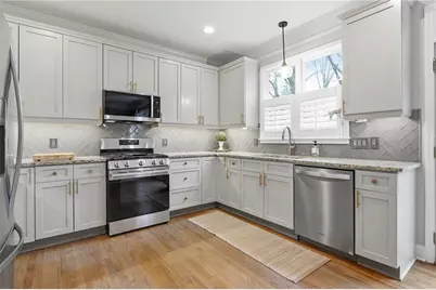 2136 Parkview Lane NW, Atlanta, GA 30318 - Photo 11