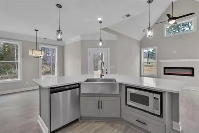 8257 Greenview Drive, Jonesboro, GA 30236 - Photo 33