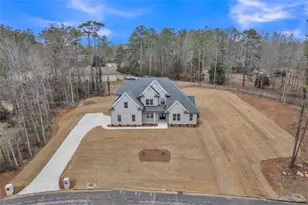 8257 Greenview Dr, Jonesboro, GA 30236 - Photo 3