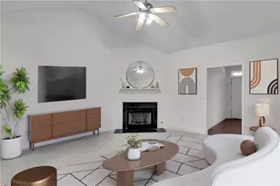 2560 Rosehill Cir, Lithia Springs, GA 30122 - Photo 5