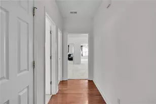 2560 Rosehill Cir, Lithia Springs, GA 30122 - Photo 3