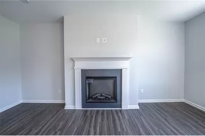 4406 Buttonwood Lane, Lilburn, GA 30047 - Photo 7