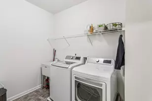 2118 Garrison Wy NW, Atlanta, GA 30318 - Photo 39