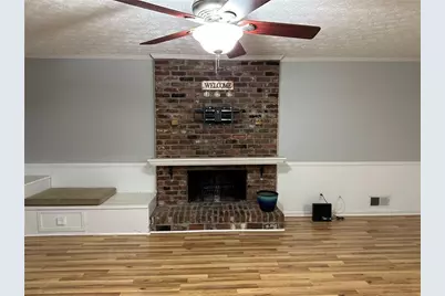 1695 Pitty Pat Court SW, Lilburn, GA 30047 - Photo 5