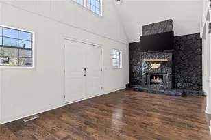 710 Brownwood Cir, Ringgold, GA 30736 - Photo 7