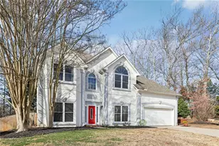 2660 Peregrine Ct, Suwanee, GA 30024 - Photo 3