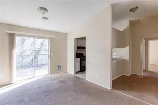 1105 Mainstreet Valley Dr, Stone Mountain, GA 30088 - Photo 5