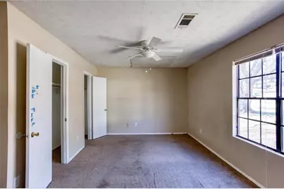 1105 Mainstreet Valley Drive, Stone Mountain, GA 30088 - Photo 9