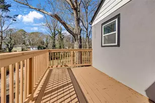 1427 Lorenzo Dr SW, Atlanta, GA 30310 - Photo 19