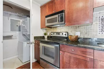 2657 Lenox Road NE #68, Atlanta, GA 30324 - Photo 9