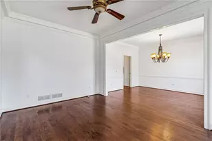 4645 Hamptons Dr, Alpharetta, GA 30004 - Photo 15