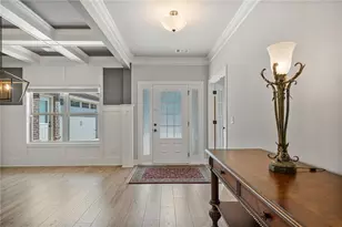 902 Edgewater Dr, Loganville, GA 30052 - Photo 5