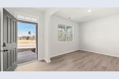 2907 Daxton Lane N, Gainesville, GA 30507 - Photo 9