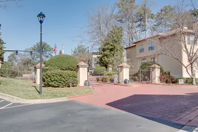 3777 Peachtree Road NE #1007, Atlanta, GA 30319 - Photo 27