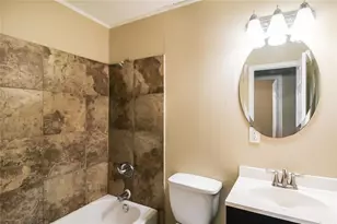 624 Robert E Lee Pkwy, Jonesboro, GA 30238 - Photo 11