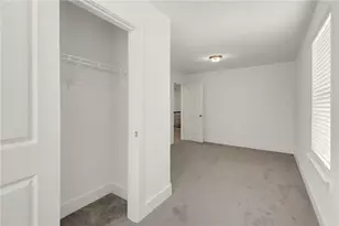 1903 Plainsboro Dr, Lithonia, GA 30058 - Photo 17