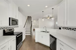 1903 Plainsboro Dr, Lithonia, GA 30058 - Photo 5