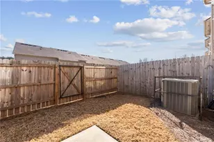 1903 Plainsboro Dr, Lithonia, GA 30058 - Photo 21