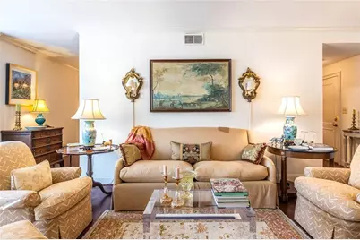 2734 Peachtree Road NW #A404, Atlanta, GA 30305 - Photo 15