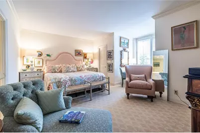 2734 Peachtree Road NW #A404, Atlanta, GA 30305 - Photo 19