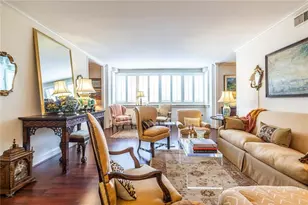 2734 Peachtree Rd NW, Atlanta, GA 30305 - Photo 1